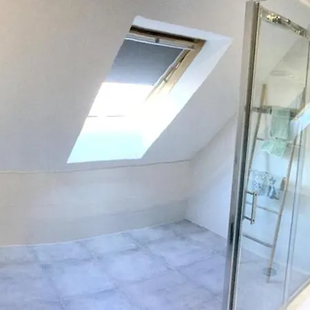 Spacieux Avec Terrasse Et Jardin A Lohr, 120 M². *